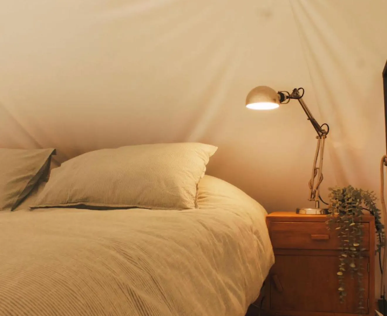 Alozaina Glamping Geodesic Dome In Secluded Eco Retreat酒店 豪华帐篷