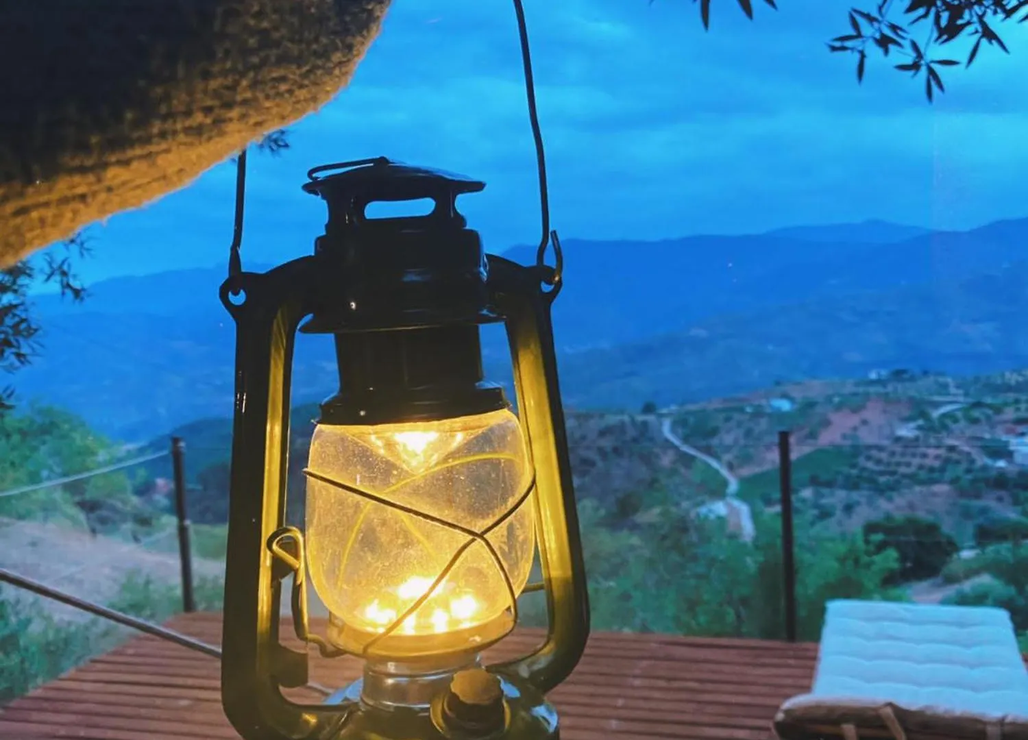 Alozaina Glamping Geodesic Dome In Secluded Eco Retreat酒店